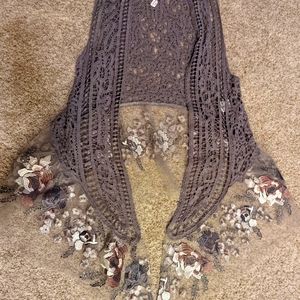 Cover up/ lace vest